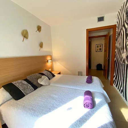 Διαμέρισμα Siena - Modern With Terrace, Parking And Swimming Pool Λορέτ Ντε Μαρ