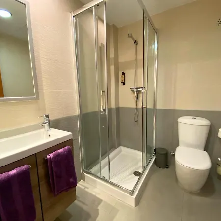 Apartmán Siena - Modern With Terrace, Parking And Swimming Pool