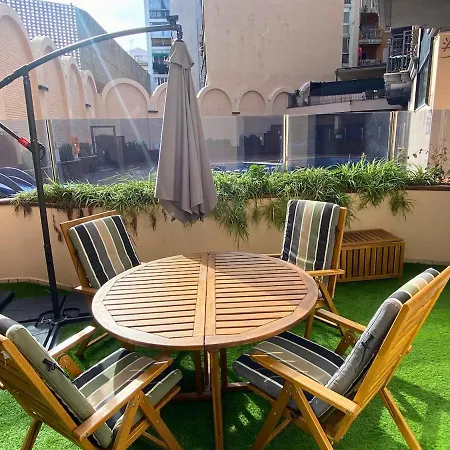 Siena - Modern With Terrace, Parking And Swimming Pool Apartmán Lloret de Mar