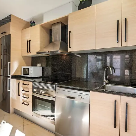 Apartmán Siena - Modern With Terrace, Parking And Swimming Pool Lloret de Mar