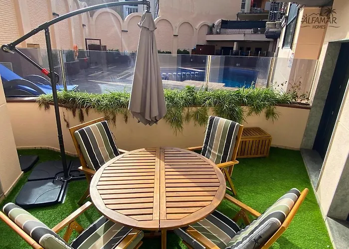 Siena - Modern With Terrace, Parking And Swimming Pool Διαμέρισμα