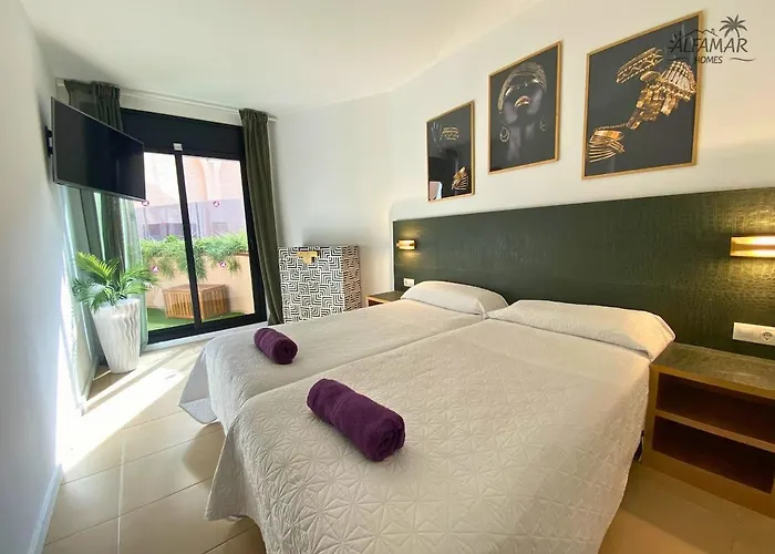 Siena - Modern With Terrace, Parking And Swimming Pool Appartement Lloret de Mar